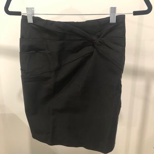 H&M Black Pencil Skirt size 6